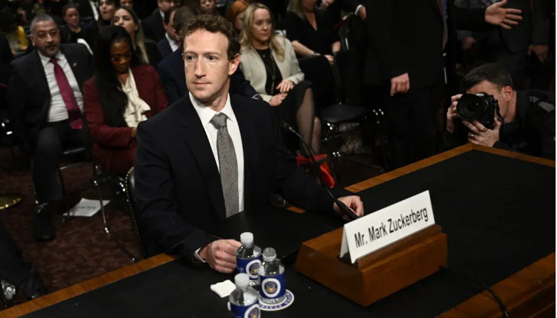 Meta CEO Zuckerberg Offers Apology at Senate Hearing