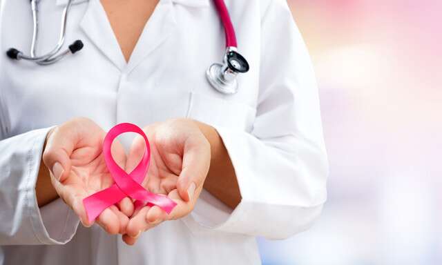 Expert Panel Reverses Course, Recommends Breast Cancer Screening at 40