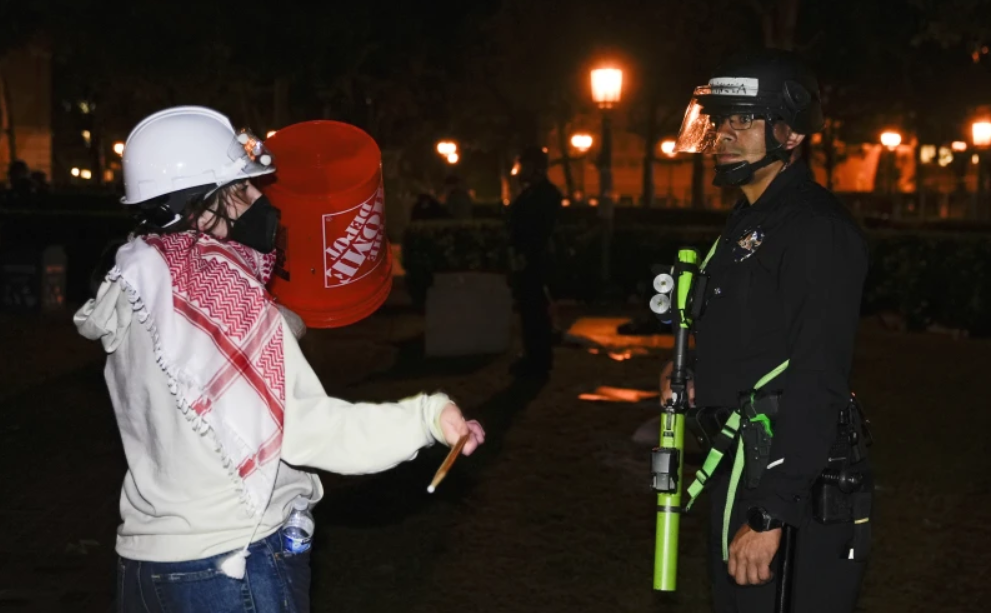 Pro-Palestinian Protest Ends at USC After Police Intervention, Commencement at Northeastern Goes On